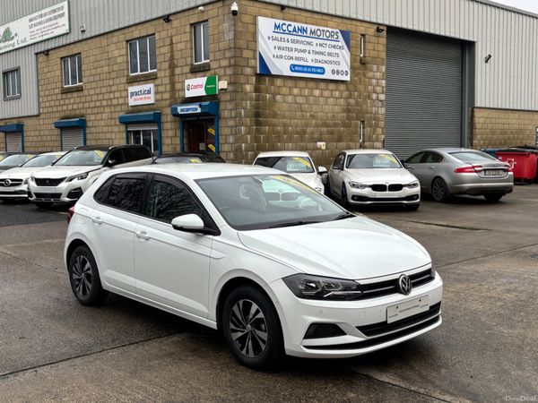 Volkswagen Polo Hatchback, Petrol, 2018, White