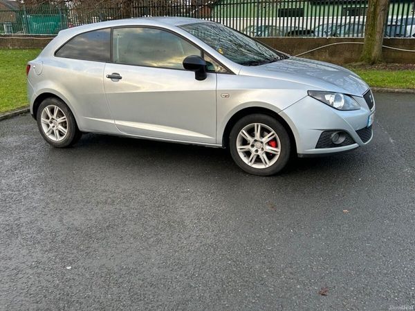 SEAT Ibiza MPV, Petrol, 2011, Silver