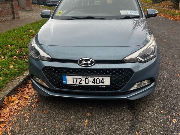 Hyundai i20 Hatchback, Petrol, 2017, Blue