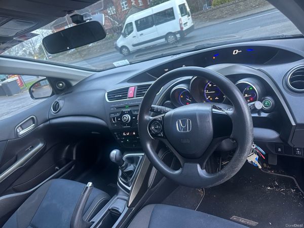 Honda Civic Hatchback, Diesel, 2014, Grey