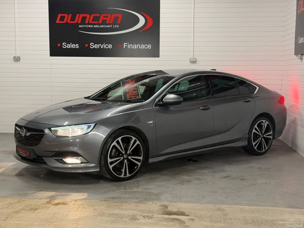 Vauxhall Insignia Hatchback, Diesel, 2018, Grey