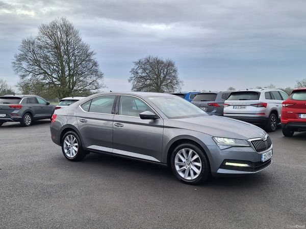 Skoda Superb Saloon, Diesel, 2022, Grey