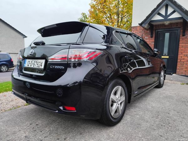 Lexus CT Hatchback, Petrol Hybrid, 2012, Blue