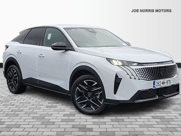 Peugeot 3008 MPV, Petrol, 2025, White