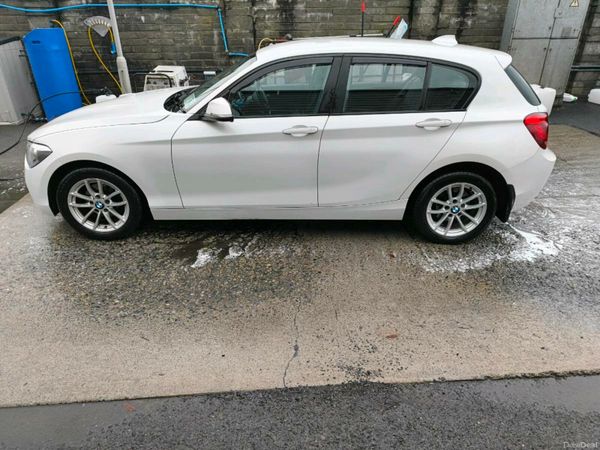 BMW 1-Series Estate/Jeep, Diesel, 2014, White