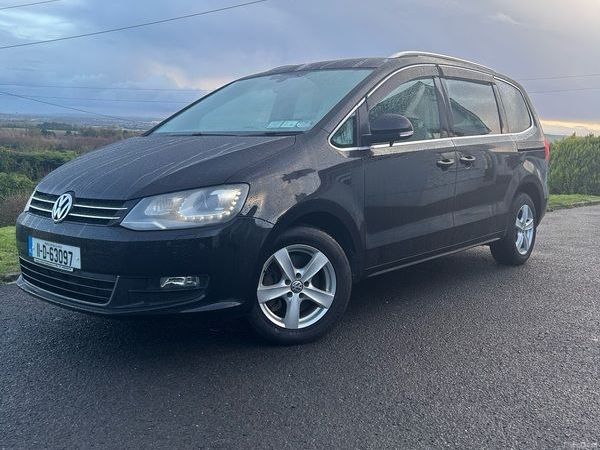 Volkswagen Sharan MPV, Petrol, 2011, Black