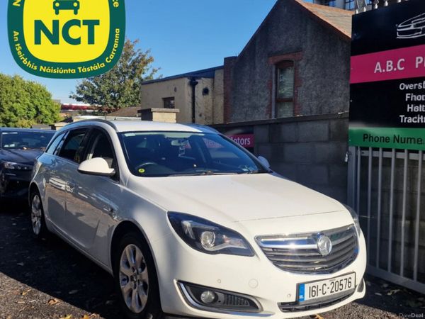 Vauxhall Insignia Estate, Diesel, 2016, White