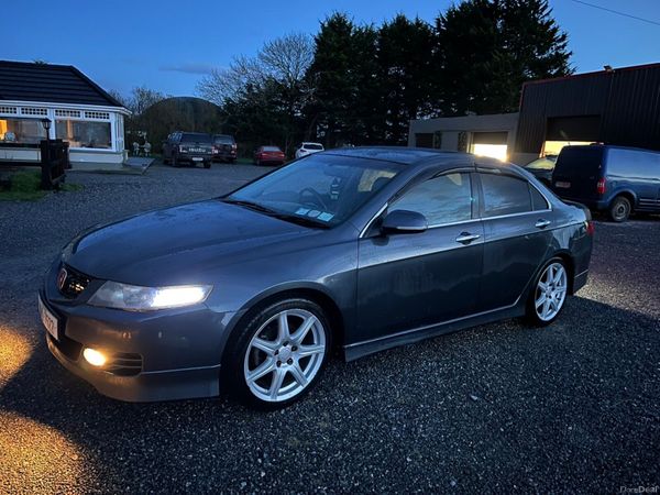 Honda Accord Saloon, Petrol, 2009, Grey