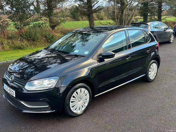 Volkswagen Polo Hatchback, Petrol, 2015, Black