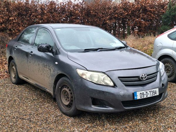 Toyota Corolla Saloon, Diesel, 2009, Grey