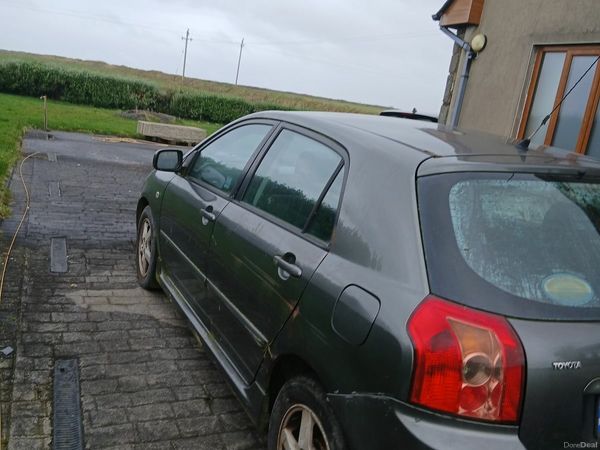 Toyota Corolla Hatchback, Diesel, 2006, Grey