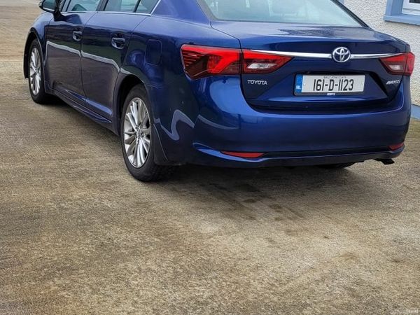 Toyota Avensis Saloon, Diesel, 2016, Blue