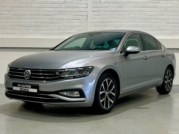 Volkswagen Passat Saloon, Diesel, 2020, Silver