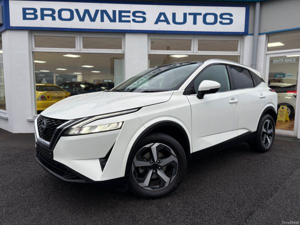 Nissan Qashqai SUV, Petrol Hybrid, 2024, White