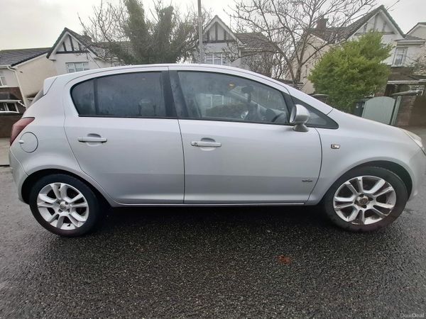 Vauxhall Corsa Hatchback, Petrol, 2009, Silver