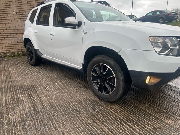 Dacia Duster SUV, Diesel, 2016, White