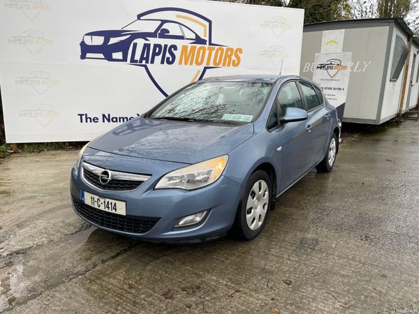 Opel Astra Hatchback, Diesel, 2011, Blue