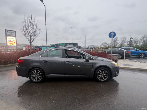 Toyota Avensis Saloon, Diesel, 2013, Grey