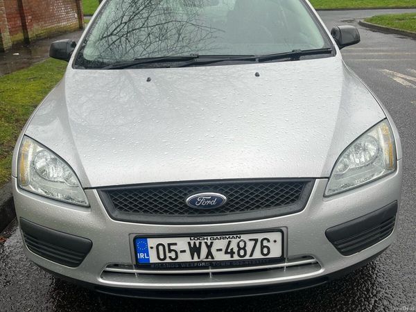 Ford Focus Hatchback, Petrol, 2005, Silver
