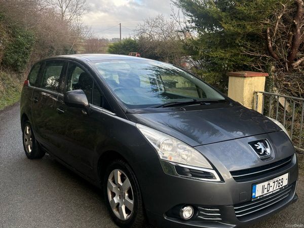 Peugeot 5008 MPV, Diesel, 2011, Grey