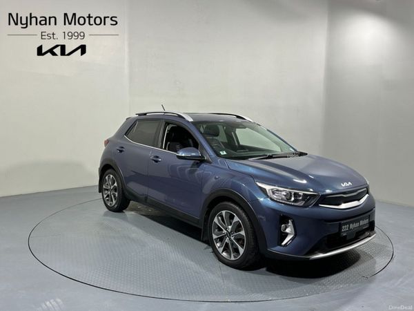 Kia Stonic MPV, Petrol Hybrid, 2022, Blue