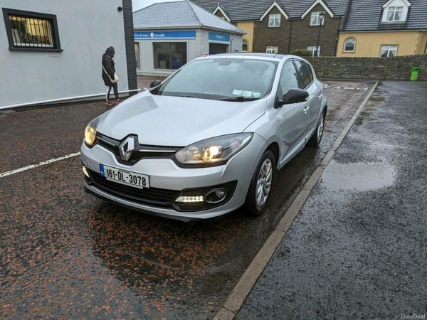Renault Megane Hatchback, Diesel, 2016, Silver