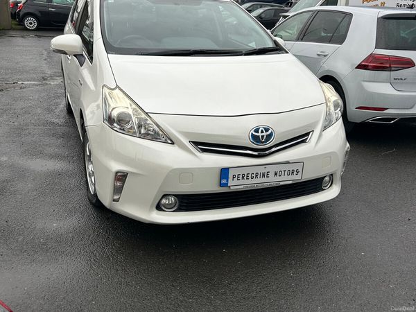 Toyota Prius MPV, Petrol Hybrid, 2014, White