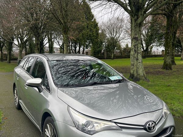 Toyota Avensis Estate, Diesel, 2018, Grey