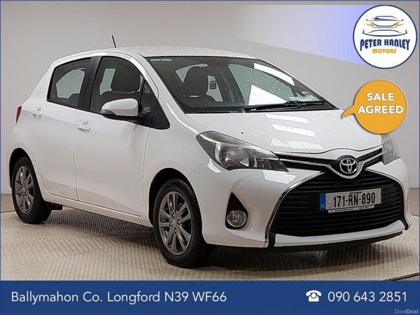 Toyota Yaris Hatchback, Petrol, 2017, White