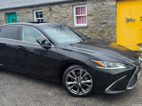 Lexus ES Saloon, Petrol Hybrid, 2020, Black
