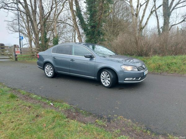 Volkswagen Passat Saloon, Diesel, 2013, Grey