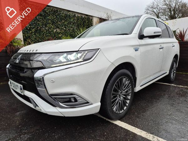 Mitsubishi Outlander SUV, Petrol Plug-in Hybrid, 2020, White