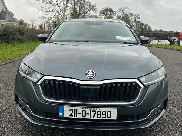 Skoda Octavia Estate, Diesel, 2021, Grey