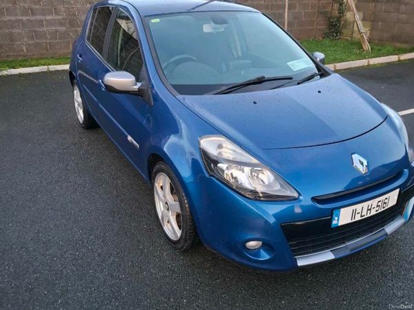 Renault Clio Hatchback, Petrol, 2011, Blue