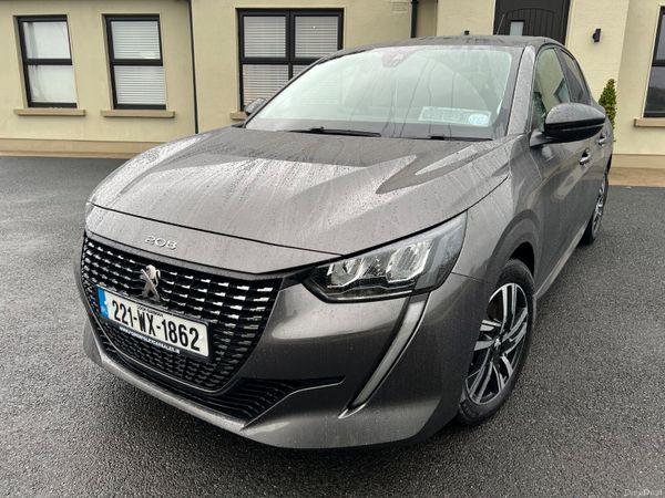 Peugeot 208 Hatchback, Petrol, 2022, Grey
