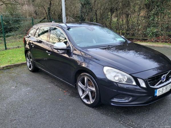Volvo V60 Estate, Diesel, 2011, Black