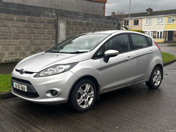 Ford Fiesta Hatchback, Petrol, 2010, Silver