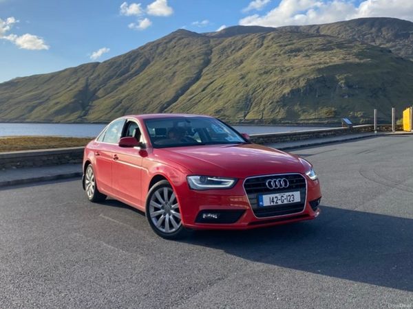 Audi A4 Saloon, Diesel, 2014, Red