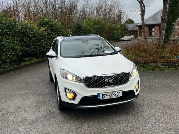 Kia Sorento SUV, Diesel, 2015, White