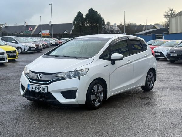 Honda Fit Hatchback, Petrol Hybrid, 2014, White