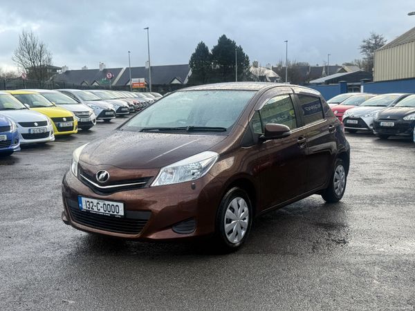 Toyota Vitz Hatchback, Petrol, 2013, Brown