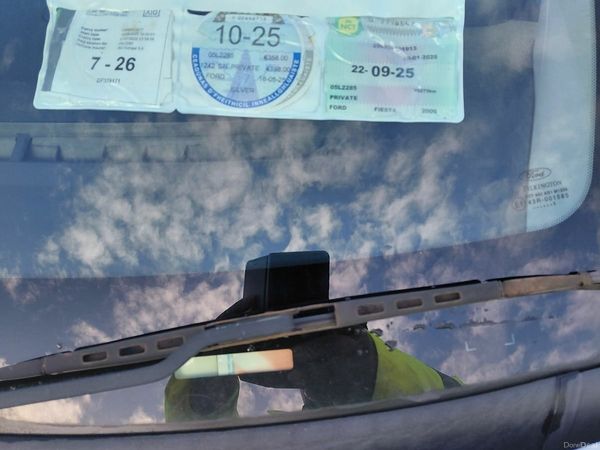 Ford Fiesta Hatchback, Petrol, 2005, Silver