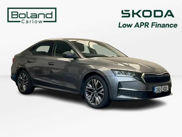Skoda Octavia Saloon, Diesel, 2024, Grey