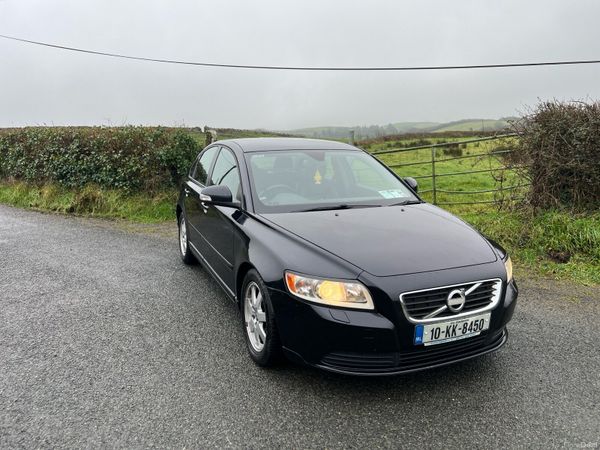 Volvo S40 Saloon, Diesel, 2010, Black