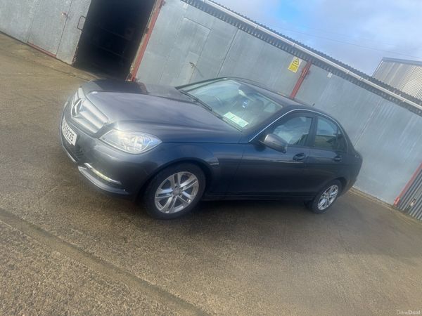 Mercedes-Benz C-Class Saloon, Diesel, 2012, Grey