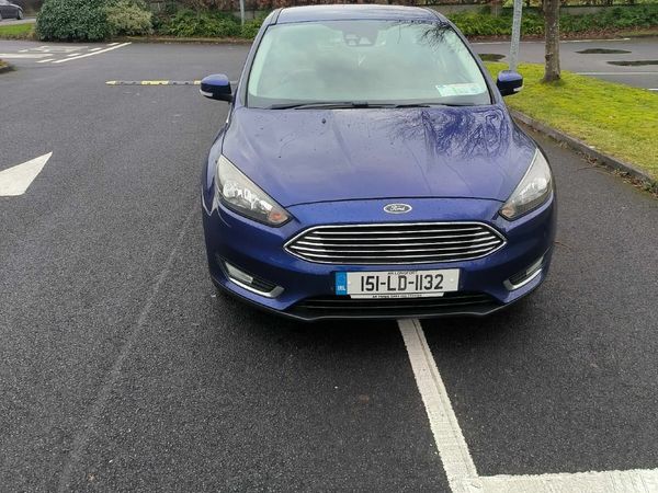 Ford Focus Hatchback, Petrol, 2015, Blue