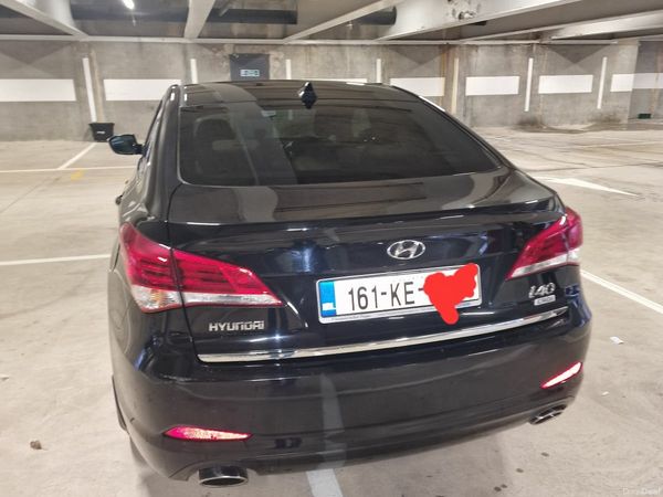 Hyundai i40 Saloon, Diesel, 2016, Black