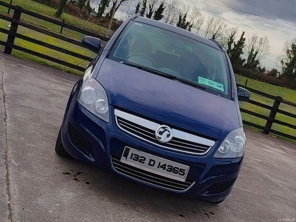 Vauxhall Zafira MPV, Petrol, 2013, Blue