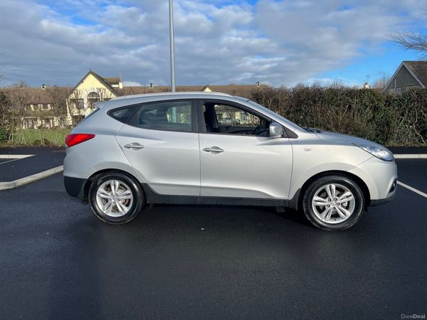 Hyundai ix35 SUV, Diesel, 2011, Silver