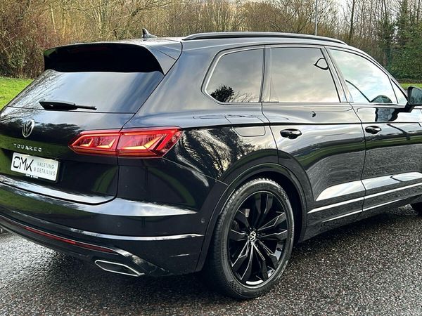 Volkswagen Touareg SUV, Diesel, 2021, Black